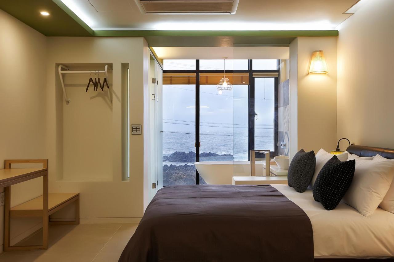 Jaynchloe Hotel Seogwipo-stad Buitenkant foto